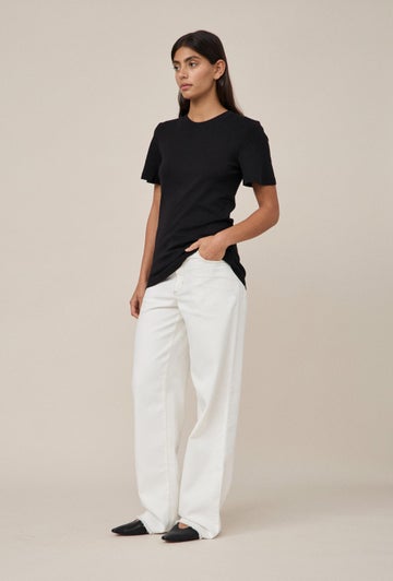 01 T-shirt in Black