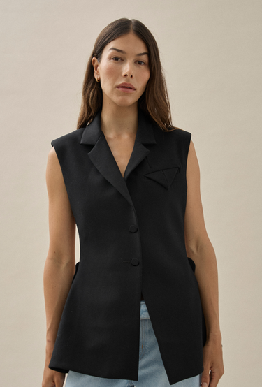 Fortune Favours The Brave Vest in Black