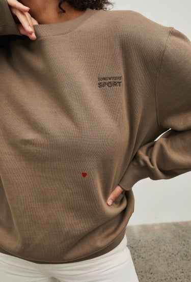 Restore Crew Neck Sweatshirt Exclusive in Brown