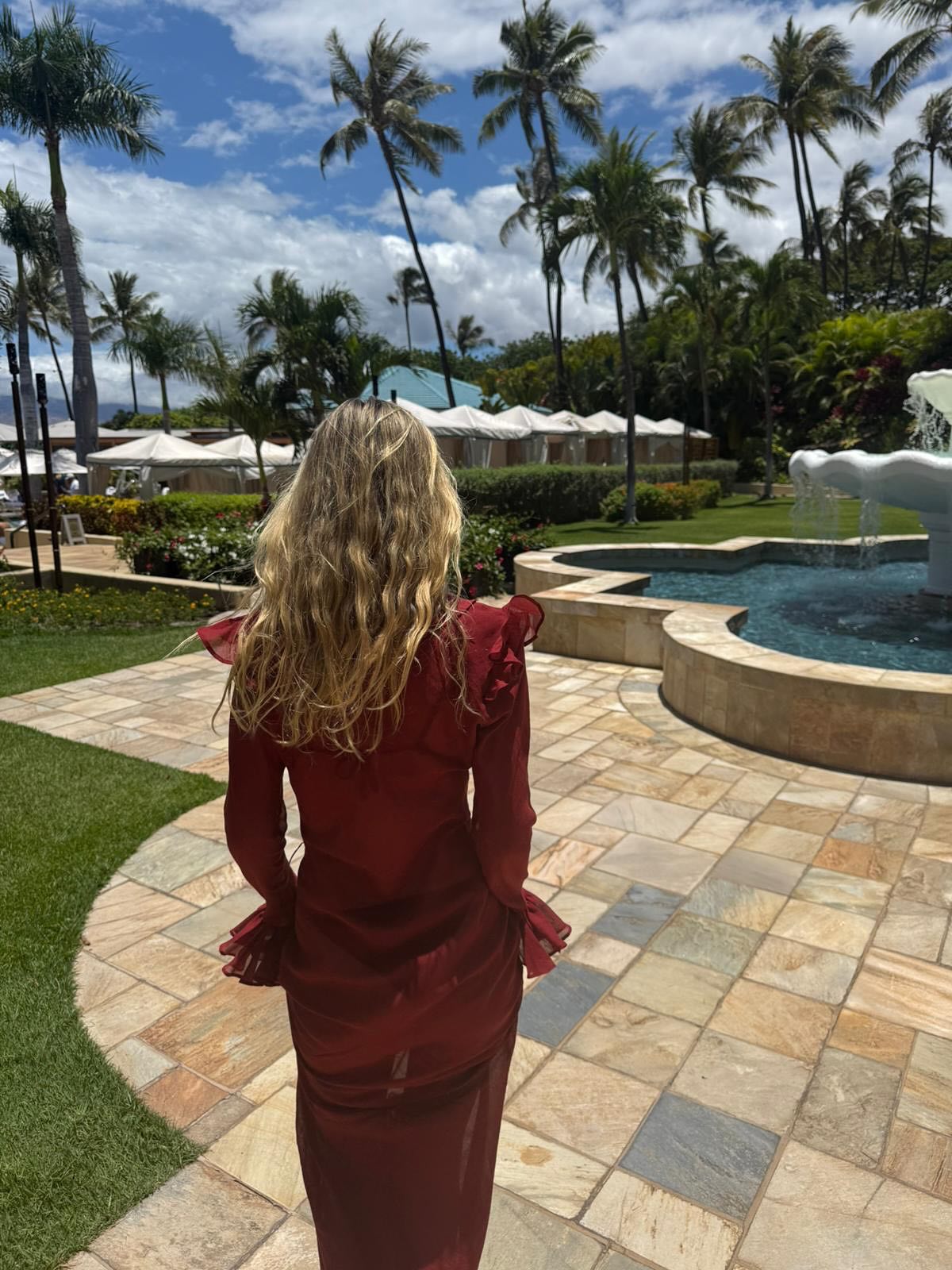 Salty hair and my favourite cover up ♥️?Mx